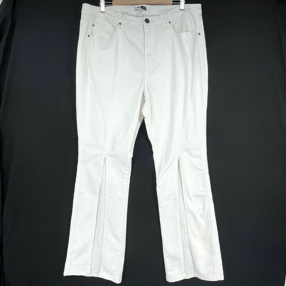 Fashion Nova Cardi B White High Rise Slit Open Flare Jeans Denim Size 2X Stretch